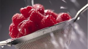 How to Freeze Fresh Raspberries